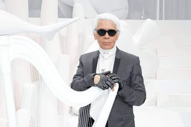 Karl Lagerfeld bei der Chanel Runway Show am 4.10.2011 im Rahmen der Paris Fashion Week Spring Summer 2012 Paris Fashionweek - Chanel Runway Show 