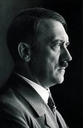 IMAGO History, Zweiter Weltkrieg: 1939 - 1945 Deutschland, Berlin, 20.04.1936 Foto: Adolf HITLER bei seinem 47. Geburtstag, am 20.April 1936
