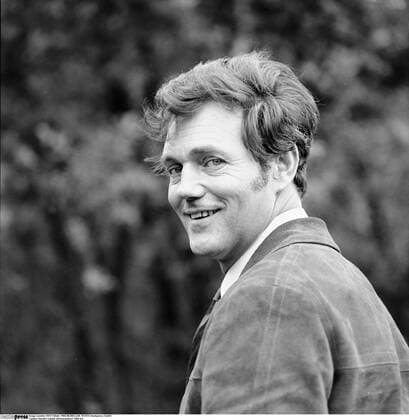 Harald Leipnitz (Schauspieler) 1968 teu Harald Leipnitz ca. 1968 Deutschland deutsch Deutscher Mann Schauspiel Film TV Fernsehen german actor Portrait draußen neutral exklusiv sw