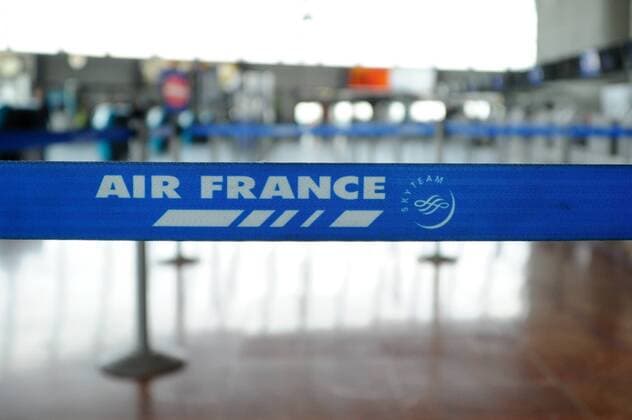 Illustration aeroport de Nice en Greve Aeroport : Greve Air France - Nice - 08.02.2012 - OlivierAnrigo Panoramic 