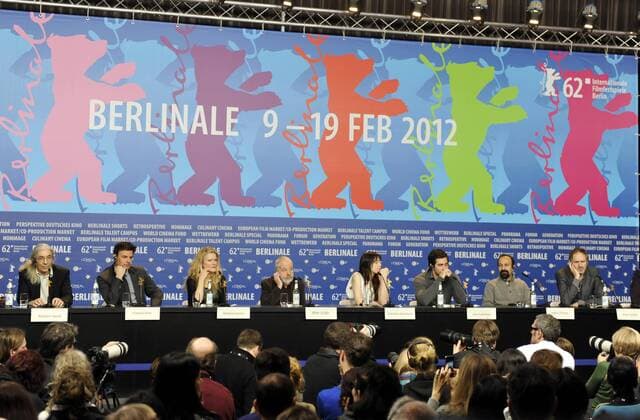 (120209) -- BERLIN, Feb. 9, 2012 (Xinhua) -- Members of the Jury (L to R) Algerian writer Boualem Sansal, French director and screenwriter Francois Ozon, German actress and singer Barbara Sukowa, British director and Jury president Mike Leigh, Franco-British actress Charlotte Gainsbourg, US actor Jake Gyllenhaal, Iranian director and screenwriter Asghar Farhadi and Dutch photographer and filmmaker Anton Corbijn attend a press conference in Berlin, capital of Germany, on Feb. 9, 2012. The 62nd Berlinale film festival kicked off here Thursday. (Xinhua Ma Ning) (zl) GERMANY-BERLIN-FILM FESTIVAL-JURY 