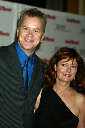 Oct. 2, 2004 - New York, New York, U.S. - TIM ROBBINS AND SUSAN SARANDON AT THE OPENING OF THE 41ST NEW YORK FILM FESTIVAL PREMIERE OF MYSTIC RIVER AT AVERY FISHER HALL, LINCOLN CENTER IN NEW YORK New York ON OCTOBER 3, 2003. 2003..K33249HMc New York U.S.  - ZUMAmg1