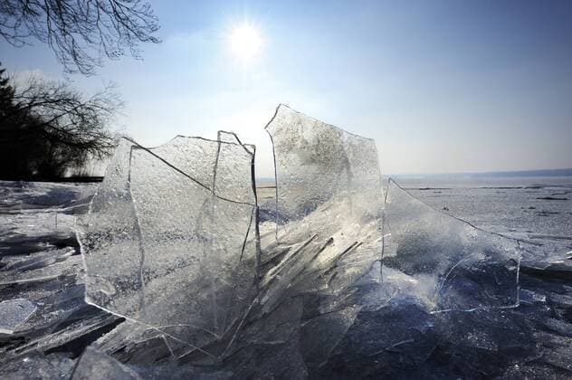  Eisschollen auf dem Starnberger See, Ambach, Oberbayern, Bayern, Deutschland, Europa, ÖffentlicherGrund ibxhli02192329