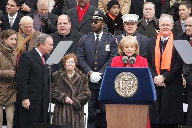 June 21, 2000 - New York, New York, U.S. - MAYOR MICHAEL BLOOMBERG TAKES THE OATH OF OFFICE IN A INAUGURAL CEREMONY .AT New York HALL, NEW YORK New York 01-01-2006. 2006.MICHAEL BLOOMBERG AND BARBARA WALTERS..K46476RM New York U.S.  - ZUMAmk1