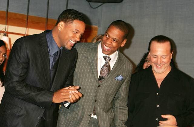 May 18, 2005 - New York, New York, U.S. - K43286RM. CAROL S DAUGHTER: BEAUTY BY NATURE PRESS CONFERENCE TO ANNOUNCE JADA PINKETT SMITH AS THE FACE OF THE BRAND S FIRST EVER AD CAMPAIGN AT THE 40 40 CLUB IN NEW YORK New York .5-17-2005. - 2005.WILL SMITH , JAY-Z ( SHAWN CARTER ) WITH AND TOMMY MOTTOLA New York U.S.  - ZUMAmk1