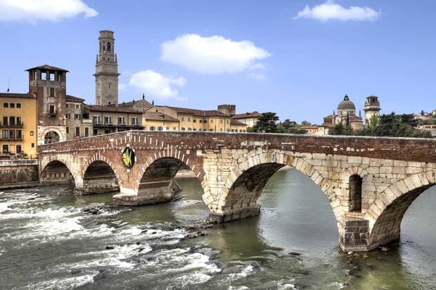 Ponte Pietra, Dom, San Giorgio in Braida, Verona, Veneto, Italien