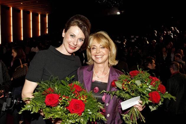 Bettina Mittendorfer, Gisela Schneeberger Premiere von Eine ganz heiße Nummer im Mathäser Filmpalast, München Foto:xD.xBedrosianx xFuturexImage