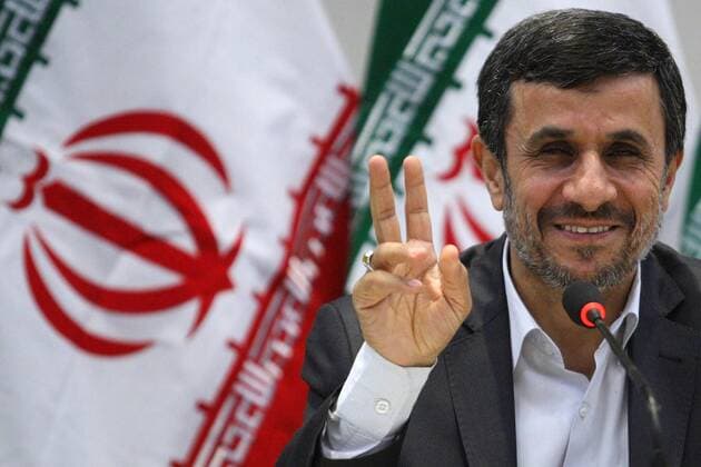(120622) -- RIO DE JANEIRO, June 21, 2012 (Xinhua) -- President of Iran Mahmoud Ahmadinejad attends a press conference in the Royal Tulip Hotel during the UN Conference on Sustainable Development (Rio+20), in Rio de Janeiro, Brazil, June 21, 2012. (Xinhua Agencia Estado) BRAZIL OUT BRASIL-RIO DE JANEIRO-RIO+20-AHMADINEJAD 