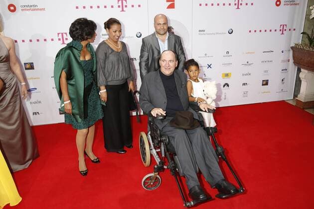 Naima Plaza, Philippe Pozzo Di Borgo, Abdel Sellou, Wijdane Sellou Verleihung der DIVA Awards - Deutscher Entertainment Preis 2012 im Hotel Bayerischer Hof, München Foto:xD.xBedrosianx xFuturexImage