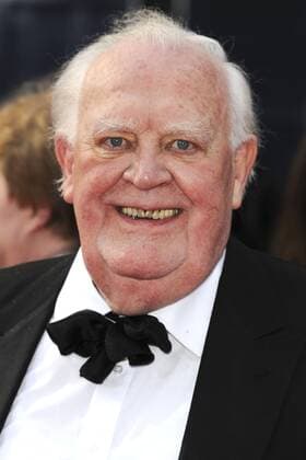 Verleihung der Olivier Awards 2011 im Theatre Royal Drury Lane, Covent Garden, London Joss Ackland 