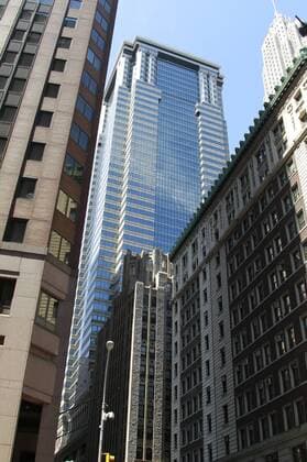 Architektur von Kevin Roche 60 Wall Street Sightseeing Manhattan, New York Foto:xT.xSkupinx xFuturexImage