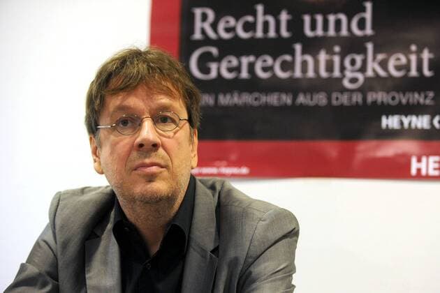 Frankfurter Buchmesse 2012. Meteorologe, Autor und Moderator Jörg Kachelmann ( SUI ) anläßlich einer Pressekonferenz zu seinem Buch Recht und Gerechtigkeit - Ein Märchen aus der Provinz im Rahmen der Frankfurter Buchmesse am 12.10.2012.