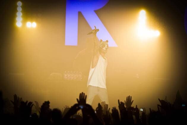 Rapper Cro Konzert in der Hans-Martin-Schleyer Halle Stuttgart Cro