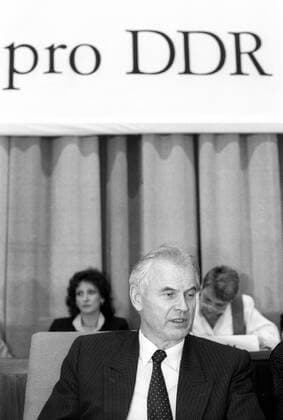 Hans Modrow - Erster Parteitag der Partei des Demokratischen Sozialismus (PDS) in Ost-Berlin