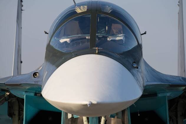 ITAR-TASS: VORONEZH, RUSSIA, DECEMBER 26, 2012. The Sukhoi Su-34 fighter-bomber at the Baltimore (Baltimor) air base of the Western Military District in Voronezh.  Highlight RE110CEF
