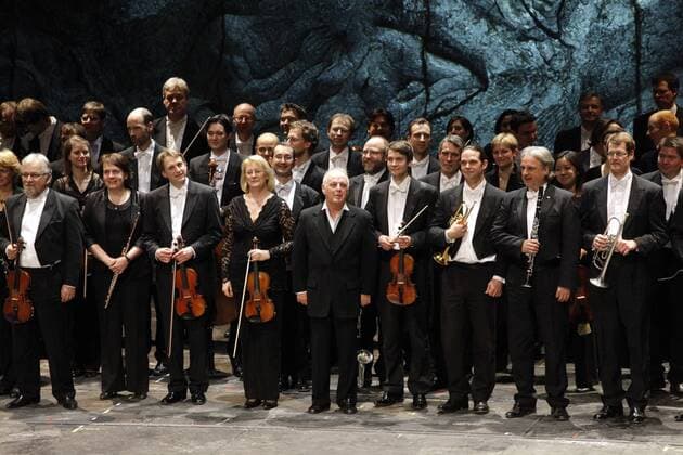 Daniel Barenboim Daniel Barenboim mit Orchester bei der Premiere Götterdämmerung in der Staatsoper im Schiller Theater. Berlin, 03.03.2013 Foto:xT.xBartillax xFuturexImage