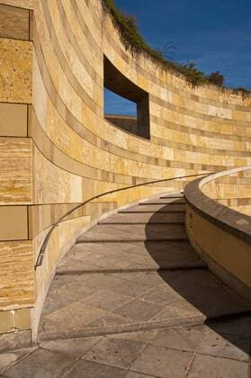 Architektur von James Stirling Neue Staatsgalerie, Architekt James Stirling, Stuttgart, Baden-Württemberg, Deutschland, Europa, ÖffentlicherGrund iblwga02444510.jpg