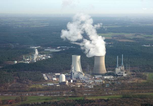 Luftaufnahme des Atomkraftwerks Emsland II bei Lingen, Niedersachsen, vom 30.11.2009 DER ABDRUCK DES EPD-FOTOS IST HONORARPFLICHTIG! Atomkraftwerk Emsland II 361948 EDITORIAL USE ONLY