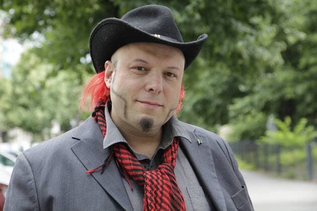 Berlin, Kreuzberg, Piratenpartei lädt zu großem dezentralen Wahlkampfauftakt in drei Großstädten ein. Die 16 Bundestagskandidaten auf Listenplatz 1 stellen sich vor. Foto: Bruno Kramm für Bayern
