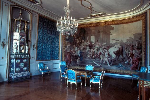 Castle Drottningholm. Salon in the private palace of the Swedish Royal family. 1979 UnitedArchives00132156 