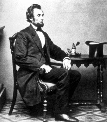 Abraham Lincoln, 1861 UnitedArchives00499313 