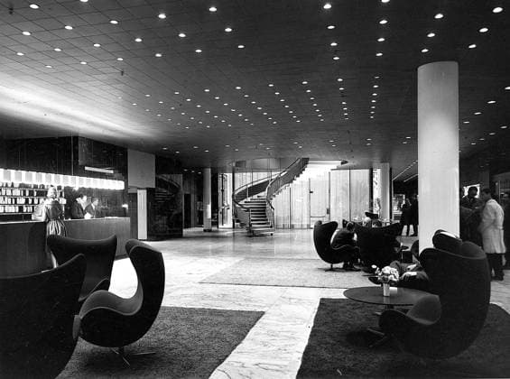 ARNE JACOBSEN SAS ROYAL HOTEL (1960 S) UnitedArchives00849951 