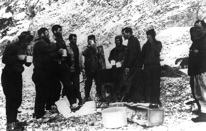The first meal on Elephant Island Ernest Shackleton expedition 1916 UnitedArchives00868936 