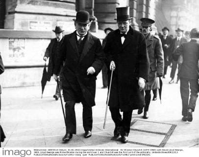 Sir Winston Churchill (1874-1965) with David Lloyd George, 1916. Lloyd George was Prime Minister during the world war 1 and Churchill was the First Lord of the Admiralty. UnitedArchives00911313 