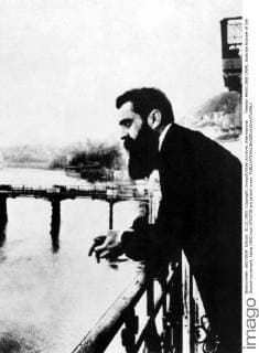 Theodor Herzl(1860-1904), Austrian founder of the Zionist movement. UnitedArchives00911705 