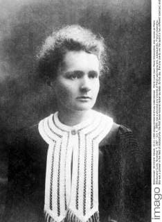IMAGO ICONS: Marie Curie Marie Curie (born Maria Sklodowska; also known as Maria Sklodowska-Curie; November 7, 1867 - July 4, 1934) was a physicist and chemist of Polish upbringing and, subsequently, French citizenship. She was a pioneer in the field of radioactivity, the first twice-honored Nobel laureate (to this day, the only one to win the award in two different sciences) and the first female professor at the University of Paris. Â UnitedArchives00932001 