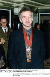 October 1992: John Deacon, bass guitarist for British rock group Queen .  UnitedArchives00956576