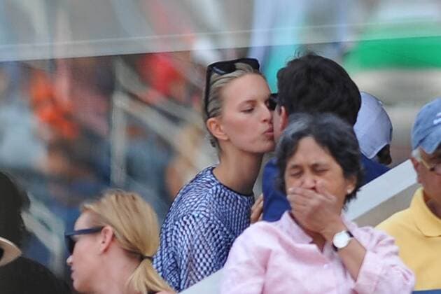 Karolina Kurkova and her boyfriend Archie Drury: US Open 2013 - 08 09 2013 TennisMagazine Panoramic 