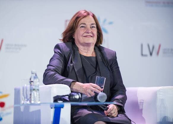 13th World Summit of Nobel Peace Laureates Warsaw 2013 MAIREAD CORRIGAN - MAGUIRE at the opening session of 13th World Summit of Nobel Peace Laureates on October 21, 2013 in Warsaw, Poland. EN_01102265_0005 