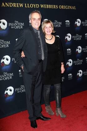 Christian Rach mit Ehefrau Andrea bei der Premiere des Musicals Das Phantom der Oper im Stage Theater. Hamburg, 28.11.2013 Foto:xU.xGlockmannx xFuturexImage