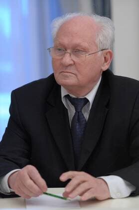 ITAR-TASS: SOCHI, RUSSIA. NOVEMBER 29, 2013. Lyulyev Novator design bureau general director and chief designer, Pavel Kamnev attends a meeting on the implementation of the program of long range precision weapons development and production, at Bocharov Ruchei residence.  RE131F4E