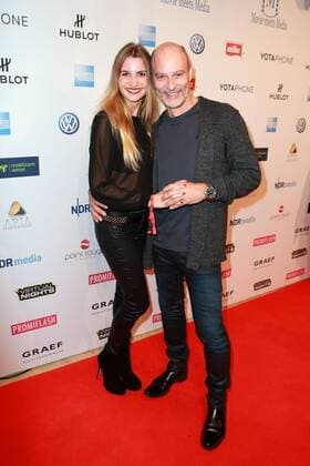 Simon Licht und Theresa Krentzlin beim Movie meets Media Event am 02.12.2013 in Hamburg Movie Meets Media Party am 02.12.2013 in Hamburg 