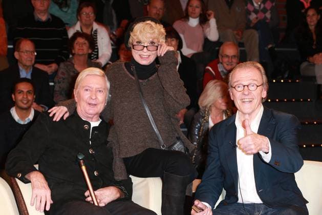Peer Augustinski, Ingrid Steeger und Wichart von Roell bei der Aufzeichnung der ZDF-Talkshow Markus Lanz im Studio Stahltwiete. Hamburg, 09.12.2013 Foto:xU.xGlockmannx xFuturexImage