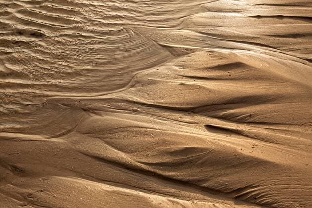 Sandstrukturen am Ostseestrand
