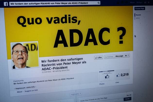 Shitstorm im Internet im Zusammenhang mit den Vorgängen beim ADAC. Unter dem Motto Quo Vadis, ADAC gibt es im Sozialen Netzwerk Facebook eine Gruppe Wir fordern den sofortigen Rücktritt von Peter Meyer als ADAC-Präsident