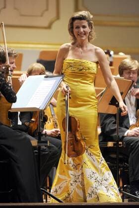 Anne-Sophie Mutter mit dem City of Birmingham Symphony Orchestra unter Leitung von Andris Nelsons bei einem Konzert in der Hamburger Laeiszhalle. Hamburg, 26.03.2014 Foto:xI.xSchifflerx xFuturexImage