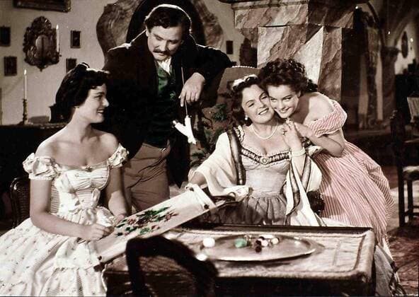 Ute Franz, Gustav Knuth, Magda Schneider, Romy Schneider Erzherzog Max von Bayern (Gustav Knuth) und seine Frau Ludovica (Magda Schneider) mit den Prinzessinnen Helene (Ute Franz) und Elisabeth (Romy Schneider). 1955 UnitedArchives01364737