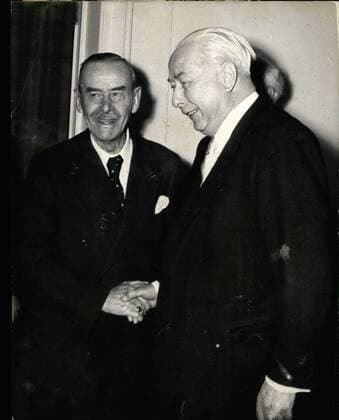 May 05, 1955 - Thomas Mann and Theodor House at the Schiller Commemoration; The president of Western Germany, Theodor Heuss, and Thomas Mann (left), the great German Novelist and Nobel Prize Winner, have been the most illustrious guests of honour of the 150th anniversary of the death of Friedrich von Schiller.  - ZUMAk09