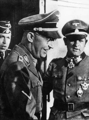IMAGO History, Zweiter Weltkrieg: 1939 - 1945 Jan. 01, 1940 - Germany - File Photo: circa 1940s, exact location unknown. A profile portrait of Nazi leader HEINRICH HIMMLER. Germany  - ZUMAk09