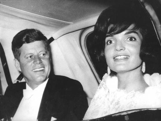 June 1, 1961- Paris, France - President JOHN F. KENNEDY was the 35th President of the United States and also the youngest. PICTURED: President Kennedy and First Lady JACKIE KENNEDY on a State visit to Paris. Paris FRANCE  - ZUMAk09