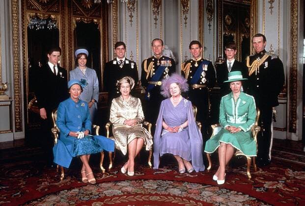 Aug. 4, 1980 - London, England, U.K. - Members of the British Royal Family on the occasion of QUEEN MOTHER s 80th birthday (from the left): DAVID ARMSTRONG-JONES, SARAH ARMSTRONG-JONES, PRINCE ANDREW, PRINCE PHILIP, PRINCE CHARLES, PRINCE EDWARD, captain MARK PHILLIPS, front row: PRINCESS MARGARET, QUEEN ELIZABETH II, QUEEN ELIZABETH ( Queen Mum ) and PRINCESS ANNE. The House of Windsor came into being in 1917, when the name was adopted as the British Royal Family s official name. London UK  - ZUMAk09