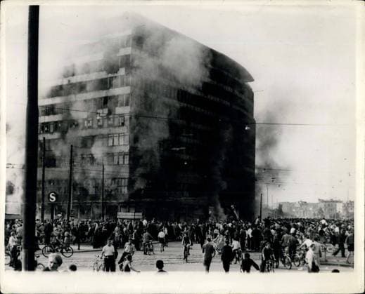 Jun. 19, 1953 - Riots and Demonstrations in East Berlin. Columbus house burns. Photo shows The scene in East Berlin as the Columbus House, in the Potsdammer Platz burns - during the demonstrations by 100,000 East Berlin workers. The Soviet Authorities decided mortal low and brought troops and tanks into the city.  - ZUMAk09