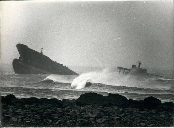 Apr. 20, 1984 - Oil Ship Amoco Cadiz Sinking of the Coast of Brittany  - ZUMAk09
