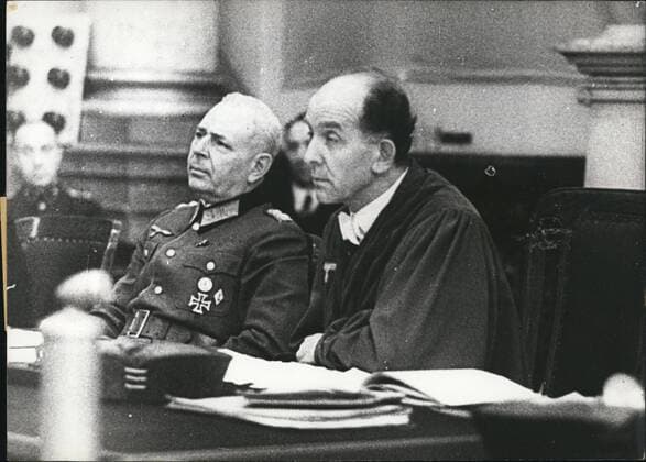 IMAGO History, Zweiter Weltkrieg: 1939 - 1945 Nov. 11, 1968 - Third Reich. Juy 20, 1944. 2 People s Court in Berlin. Pictured are President of the People s Court, Roland Freisler(right), during the trial. Pictured left is General Hermann Reinecke. Jean-Paul Sartre s Funeral Procession in Paris  - ZUMAk09