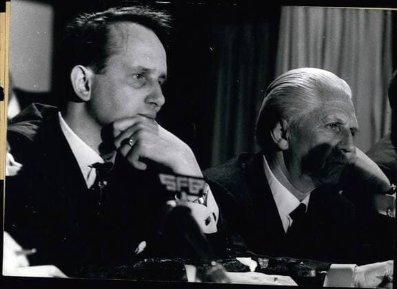 Mar. 03, 1973 - Discussion Around The Theatre-Play The Deputy: Yesterday eve (27.3) in the students house on Steinplace a hard discussion sround the theatre-play The Deputy took place. the discussion member are asking if it was right to show Pope Pius XII on the stage and if the Pope has refused trough his onsotiv bearing in the question of the Jewemurds Hitler. Photo shows. Author Holf Hochhuth (left) and Erwin Piscator, the manager of the play.  - ZUMAk09