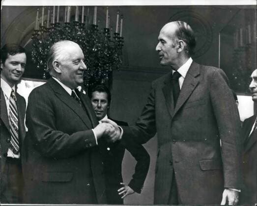 May 05, 1974 - Giscard Visits The Elysee Palace: The newly elected French President Valery Giscard D Estaing (right), shaking hands with M. Alain Poher, the interim president, after visiting him at the Elysee Palace in Paris today.  - ZUMAk09